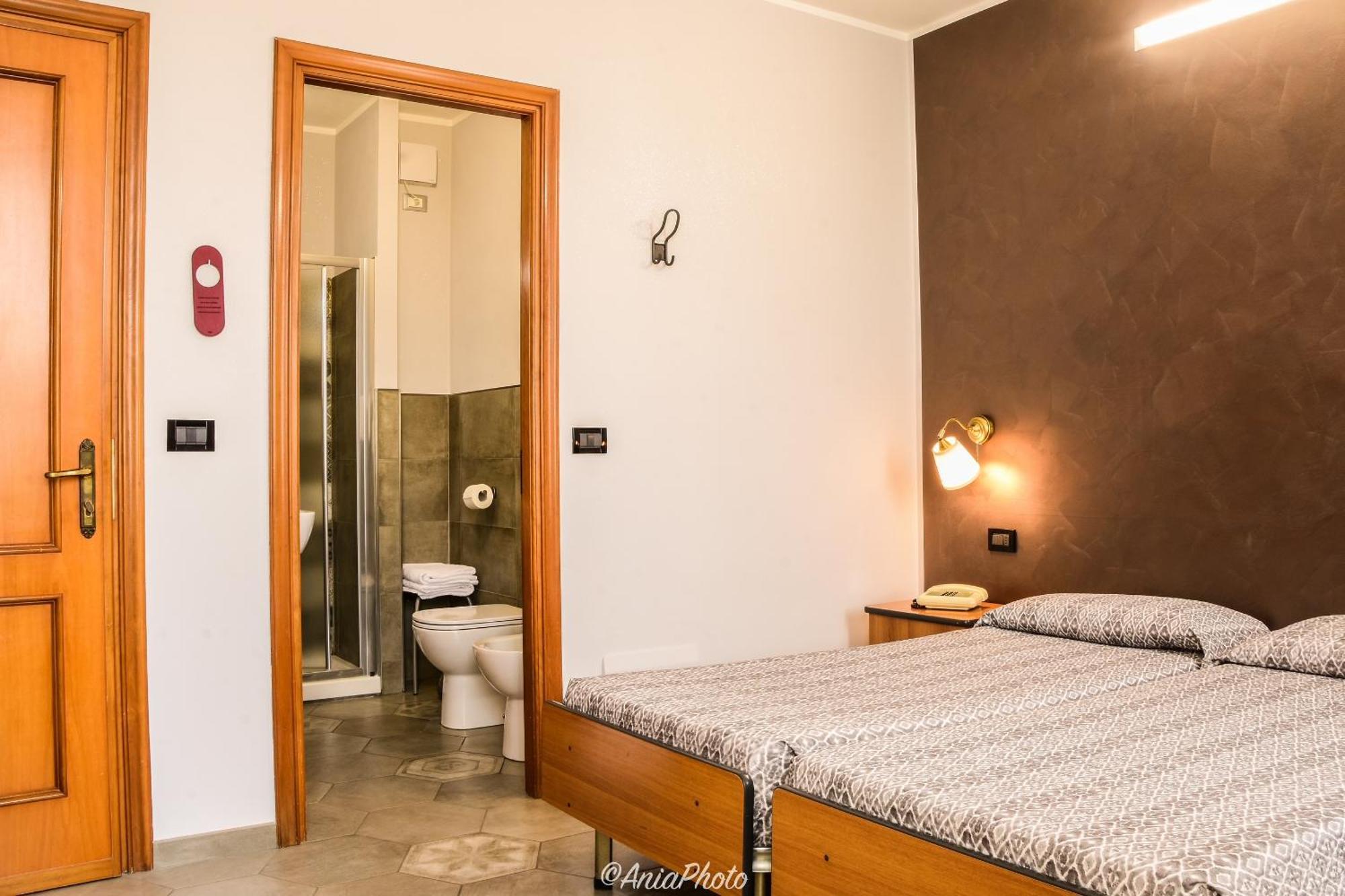Albergo Florida טאג'ה מראה חיצוני תמונה